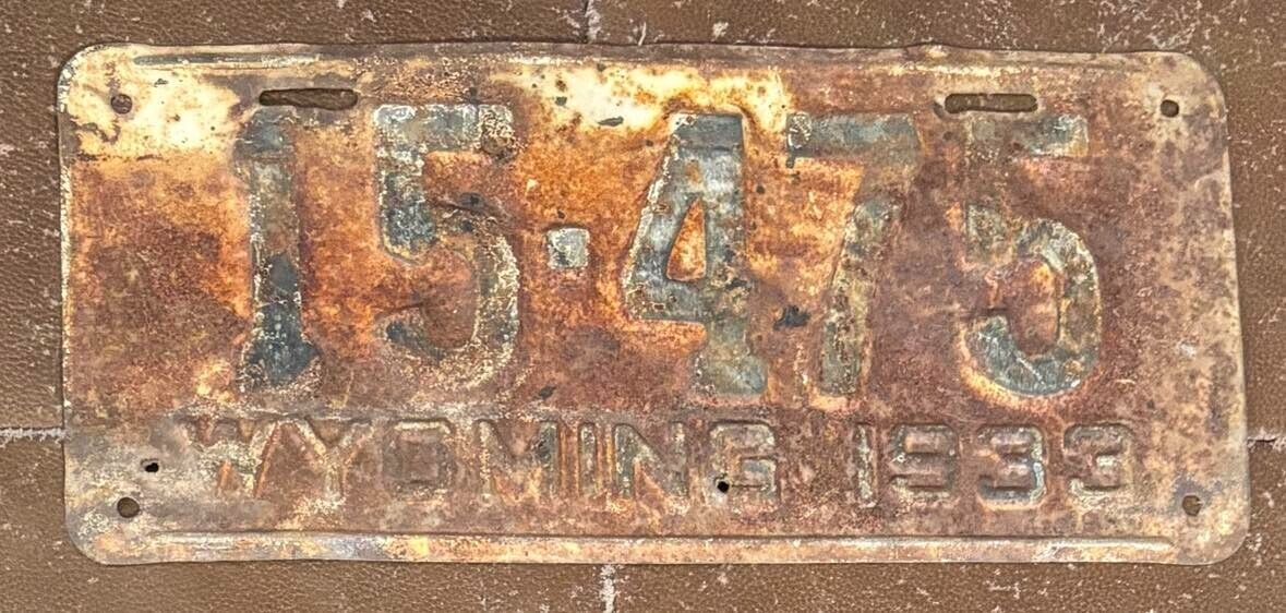 Wyoming 1933 License Plate # 15-475