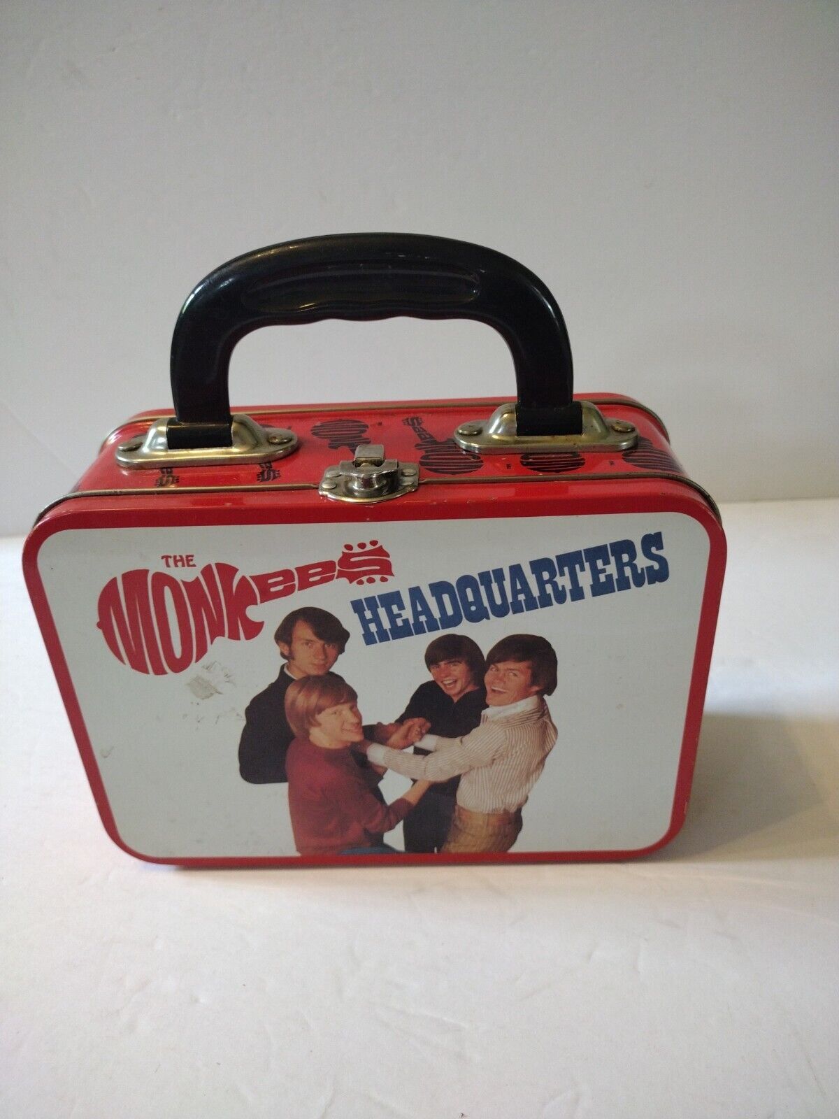 1998  Collectible Tin The Monkees Headquarters Metal Lunchbox 