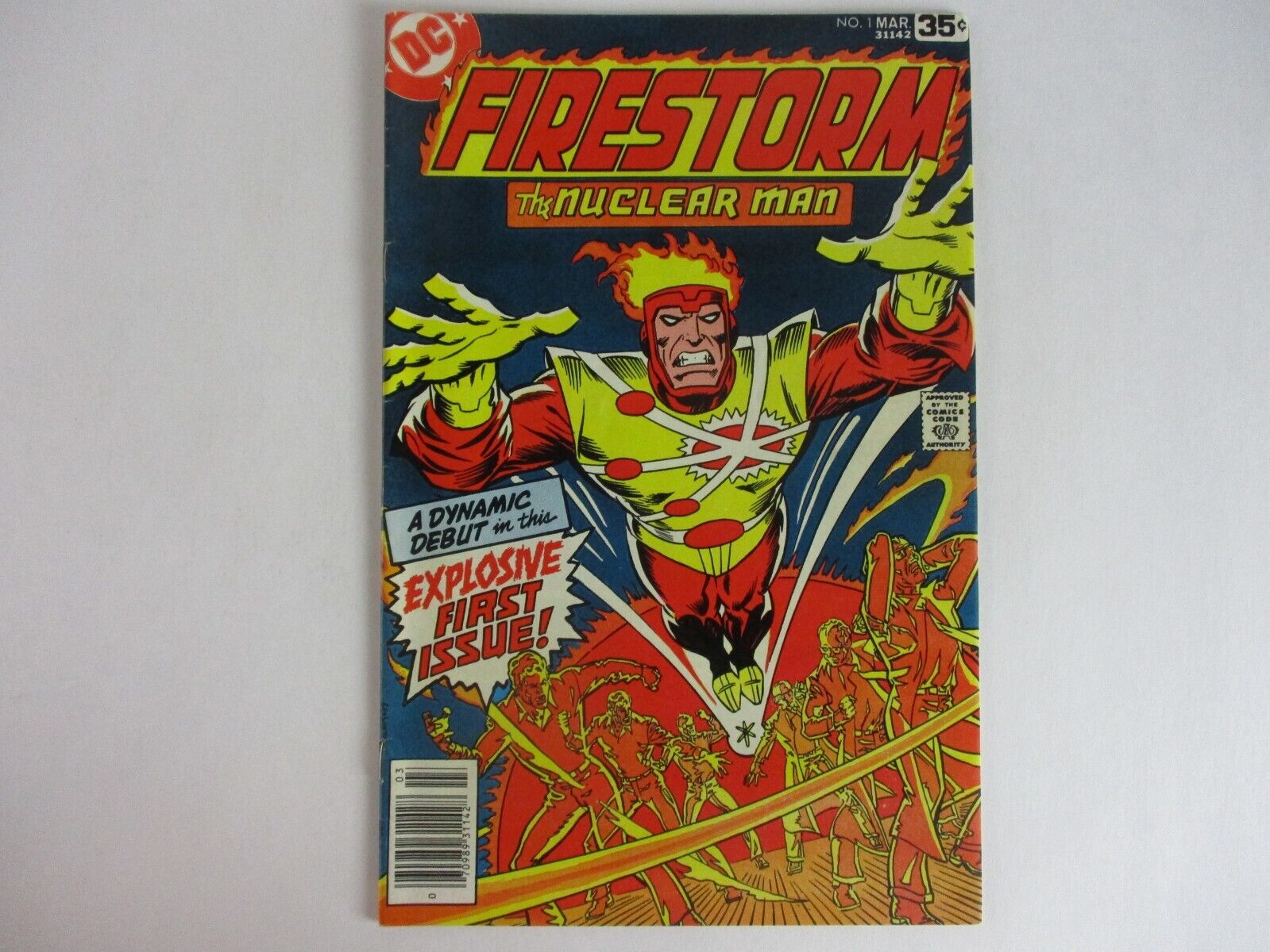 DC Comics FIRESTORM: The Nuclear Man #1 March 1978 LOOKS GREAT