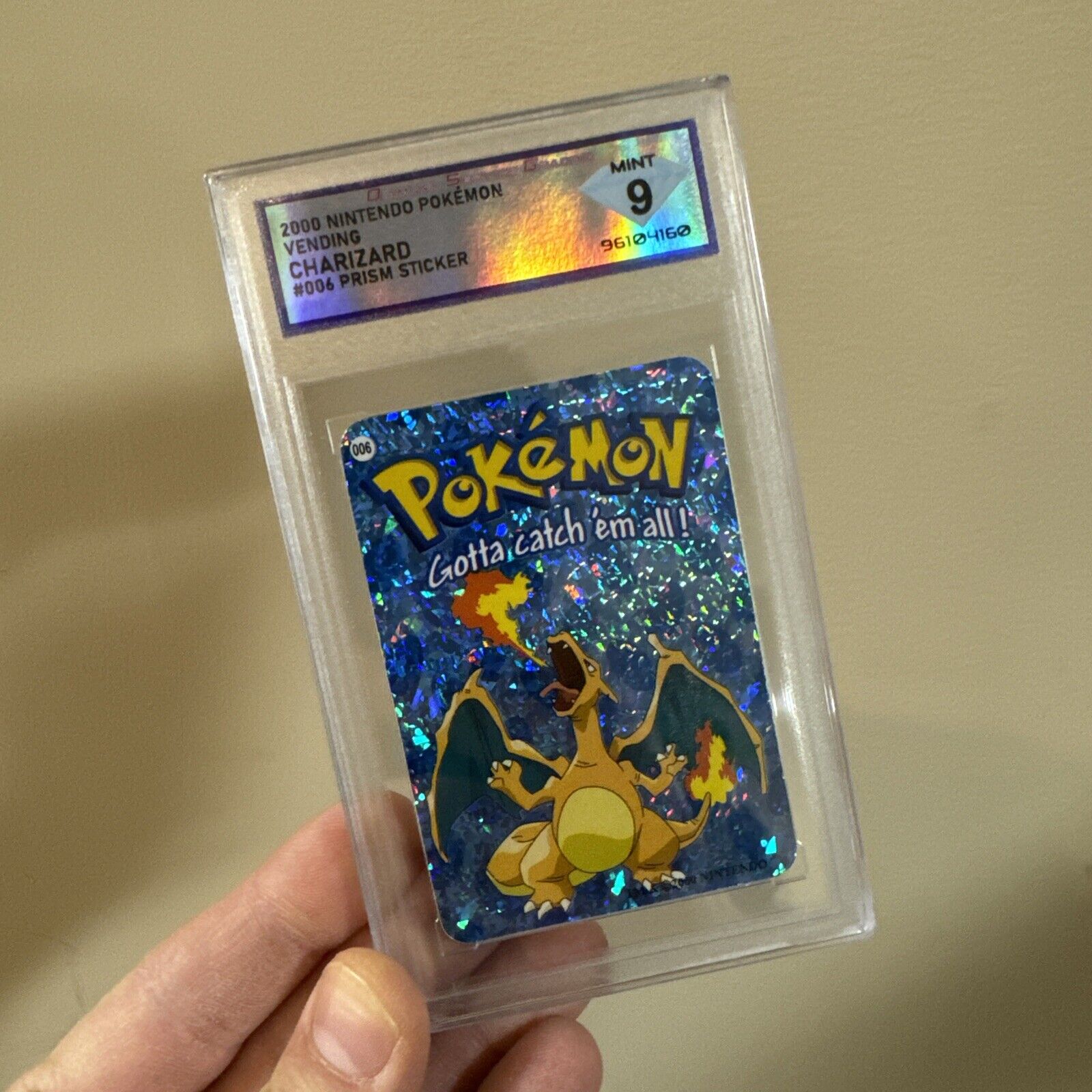 Charizard- Nintendo - 2000 Pokémon Vending Machine Prism Sticker Card #006 DSG 9