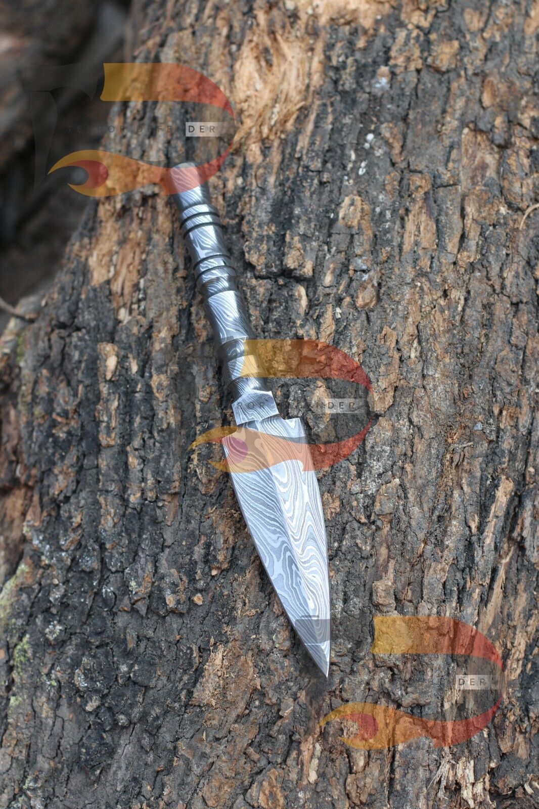 Custom Made Damascus Steel Full Tang Hunting Knife Camping Knife With Sheath