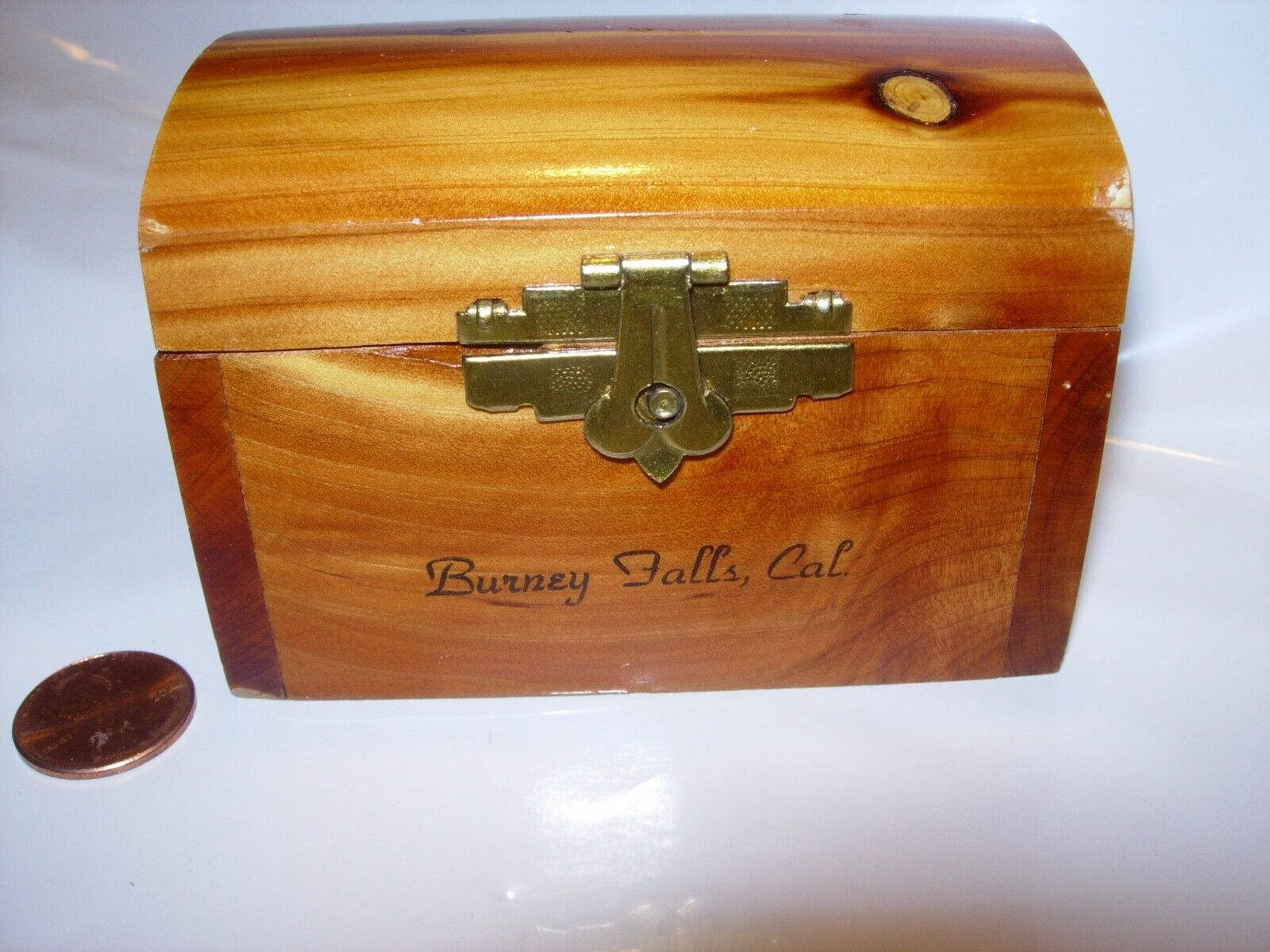 vintage BURNEY FALLS ca california travel Souvenir WOOD JEWELRY BOX TRINKET 3.5\