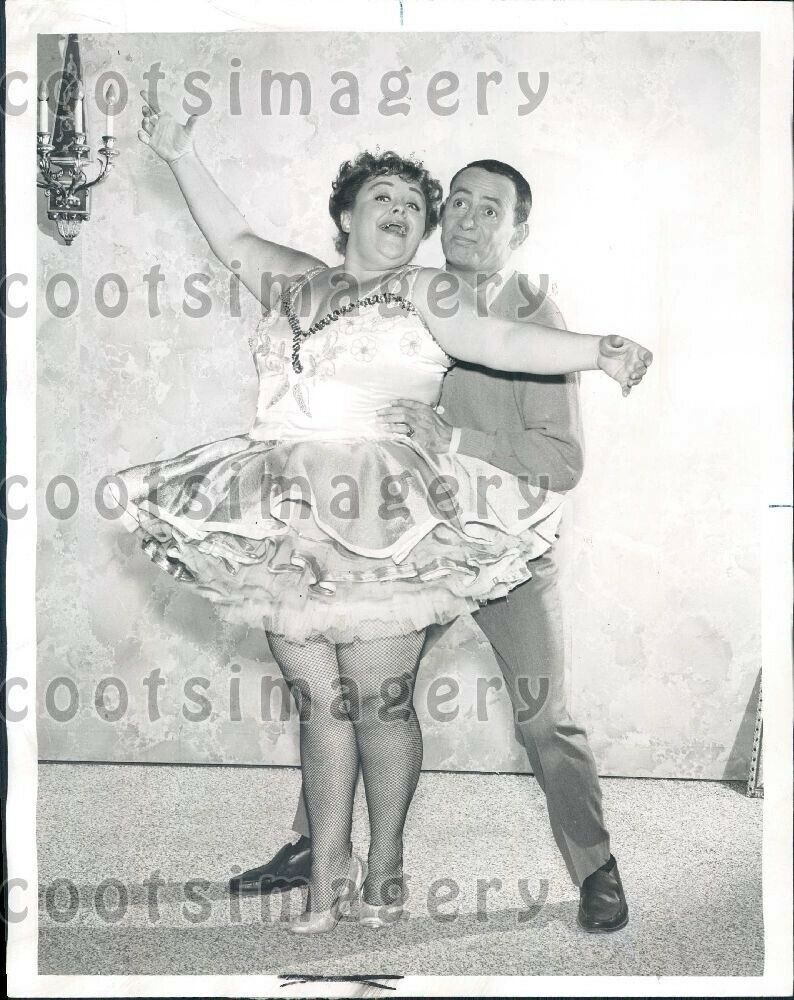 Wire Photo Entertainers Joey Rat Pack Bishop & Muriel Landers Actress