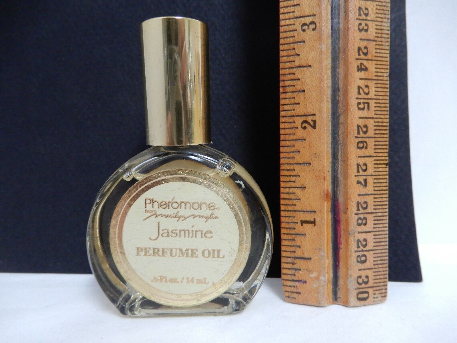 Vintage Marilyn Miglin PHEROMONE JASMINE PERFUME OIL .5 oz 14ml - HTF 