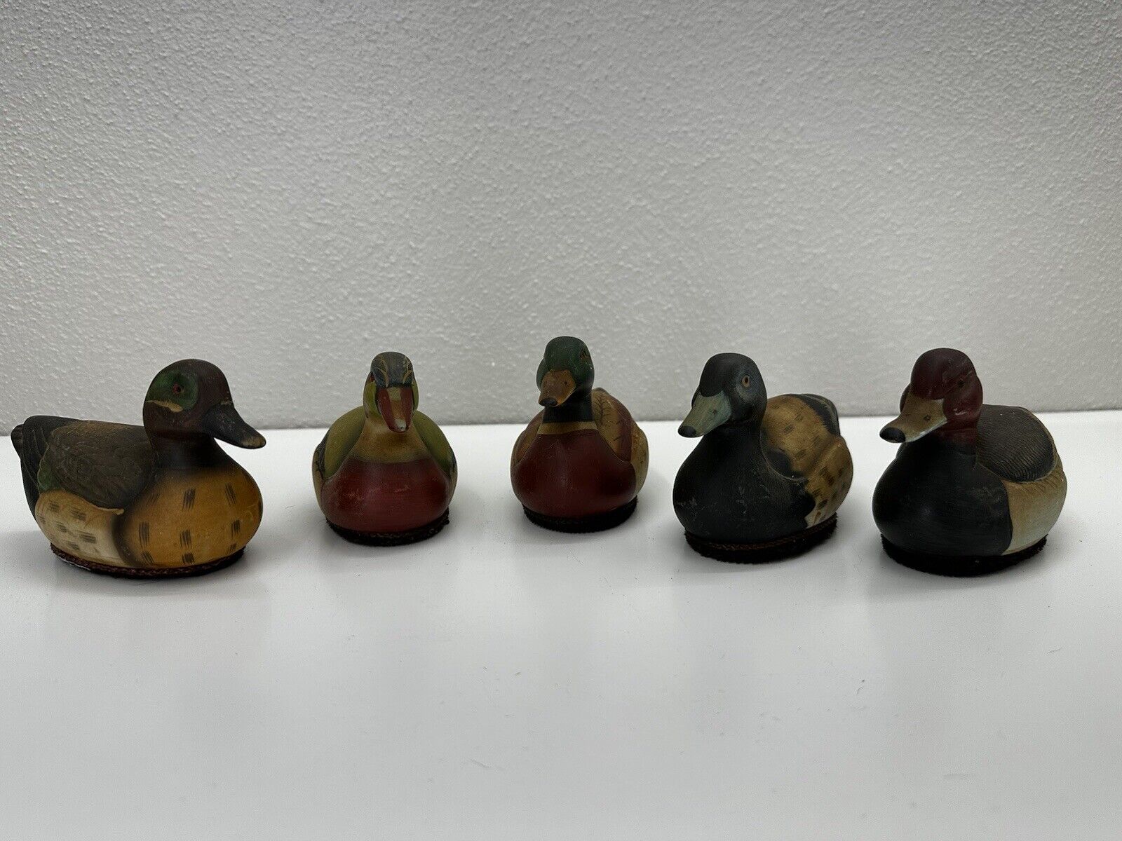Jasco Ceramic Ducks Set of 5 Decoy Figurine Lint Remover Brush Vintage