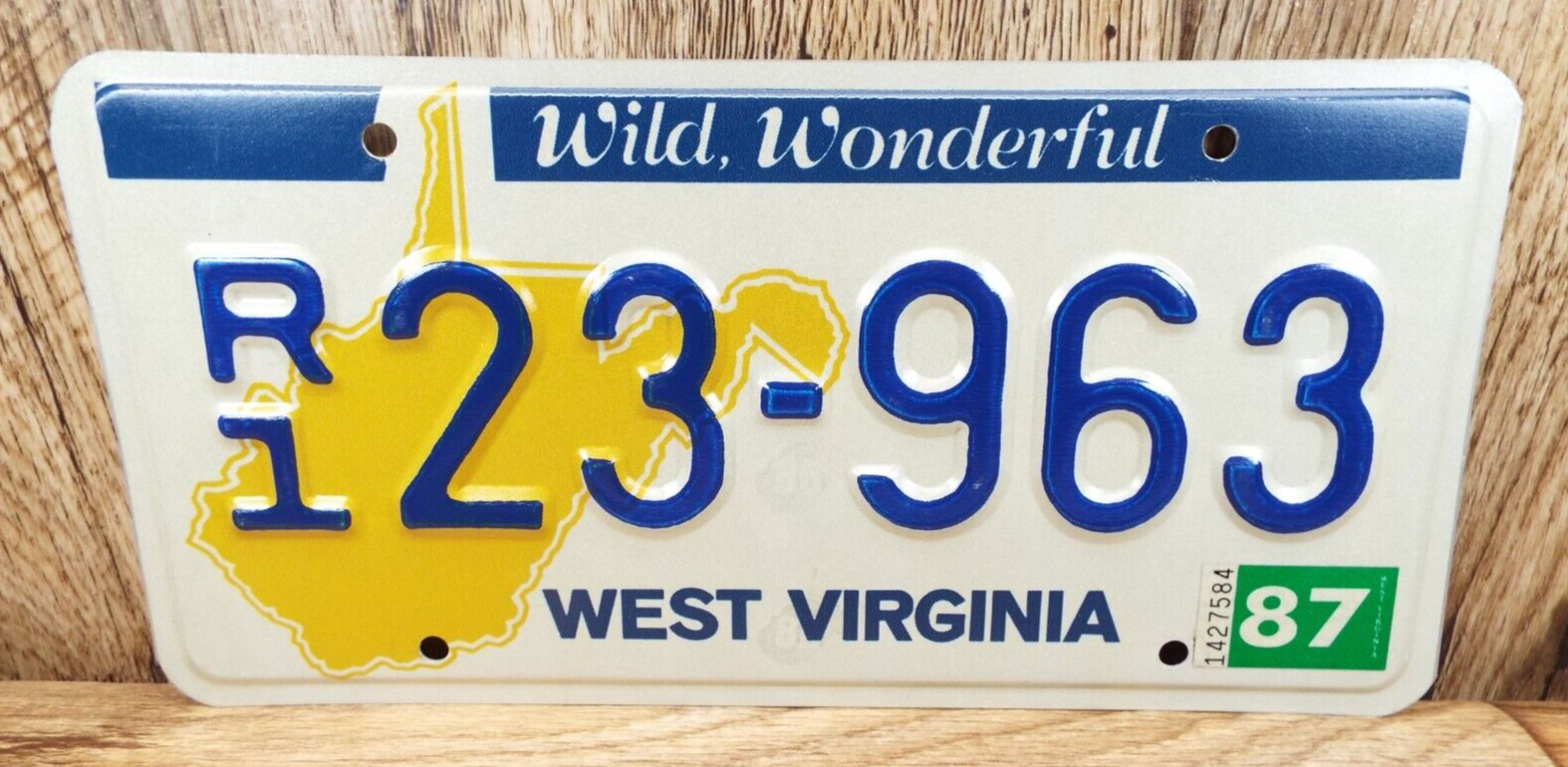 VINTAGE West Virginia STATE OUTLINE RECREATIONAL License Plate WILD, WONDERFUL