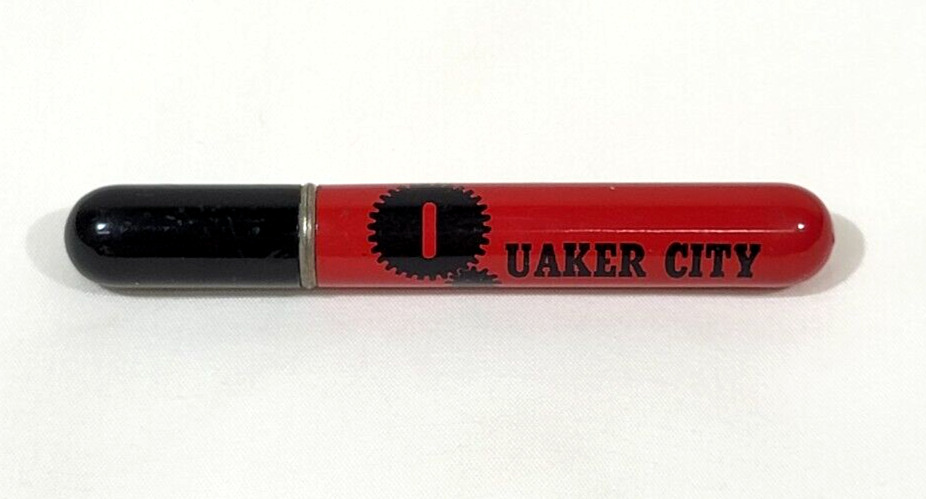 Vintage Quaker City Gear Works Lighter