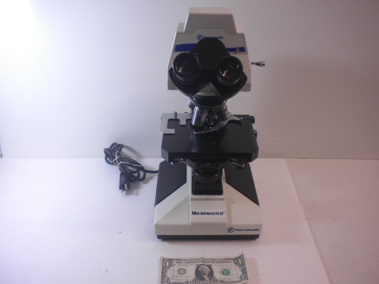 Fisher Scientific Micromaster Binocular Electric Microscope 4 Objectives