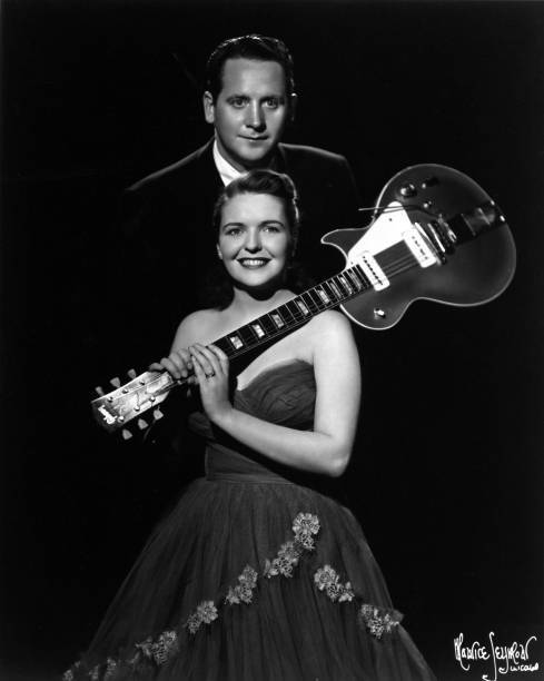Songwriting duo Les Paul & Mary Ford pose for a portrait 1955 OLD PHOTO 2