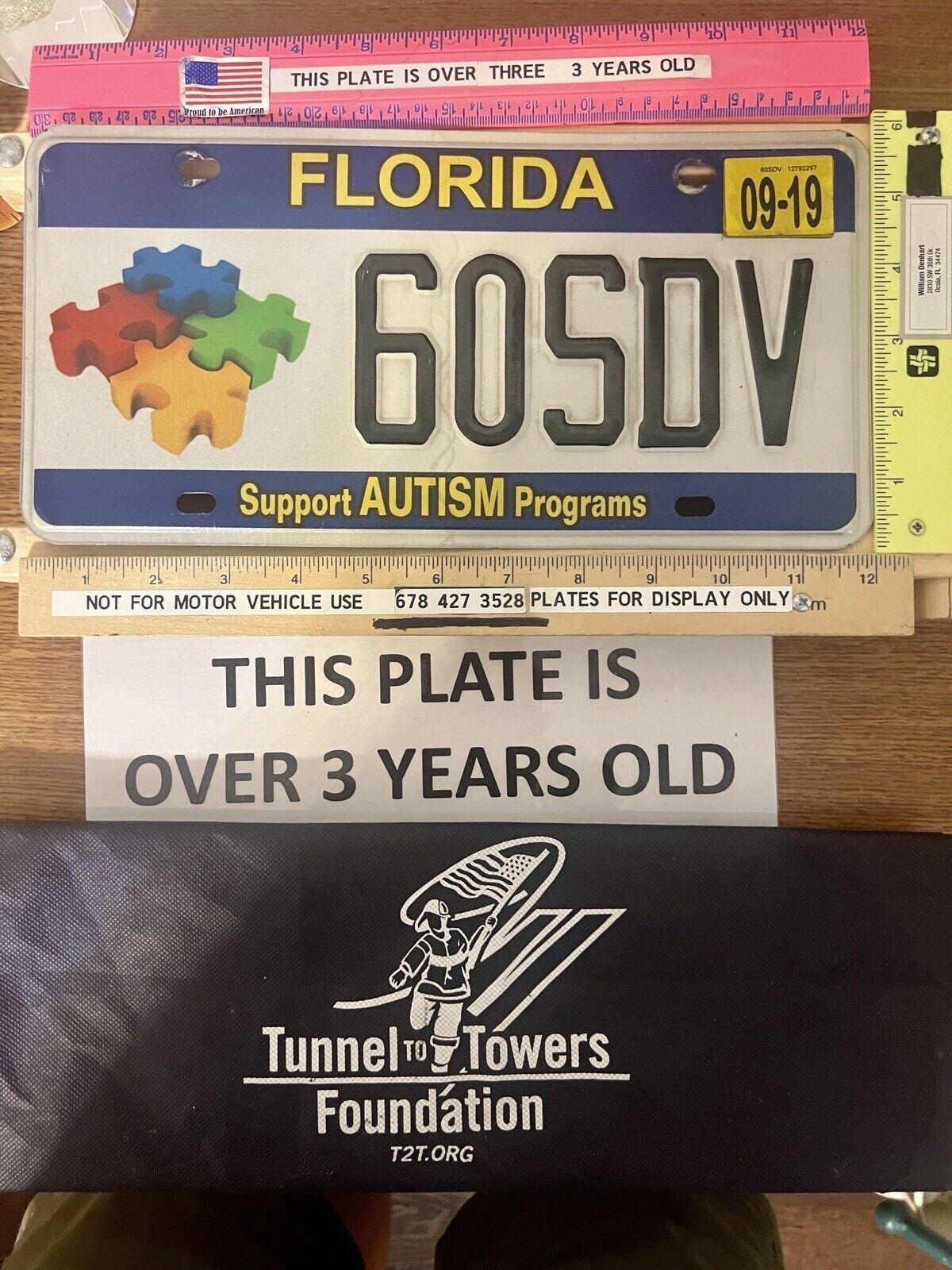 Help TunnelToTowers FLORIDA  SUPPORT AUTISM LICENSE PLATE Near Mint Condition