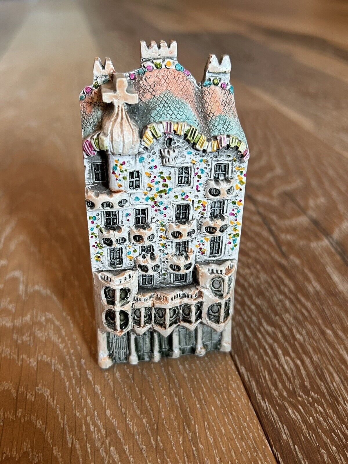 Extremely Rare J Carlton By Gault Miniature Of Casa Battlo In Spain. EUC