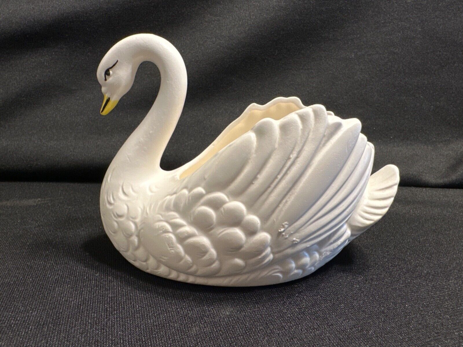 Vintage Inarco White Swan Planter Vase E-2133