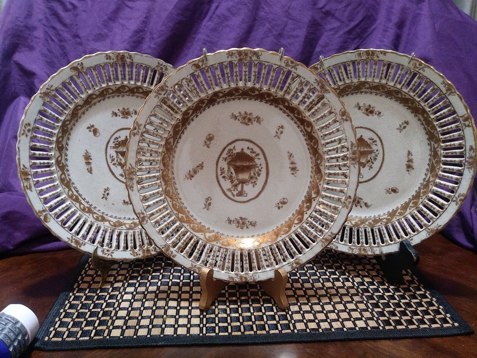 RARE Vintage  UNITED WILSON JUWC 1897 crackled  Reticulated decorative plates
