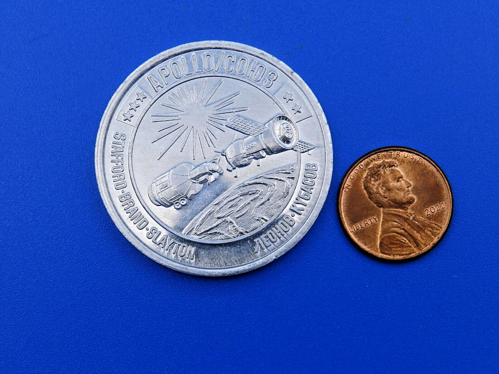 NASA Coin / MEDALLION **FLOWN Metal** APOLLO Soyuz Coho - '75 Flight Awareness
