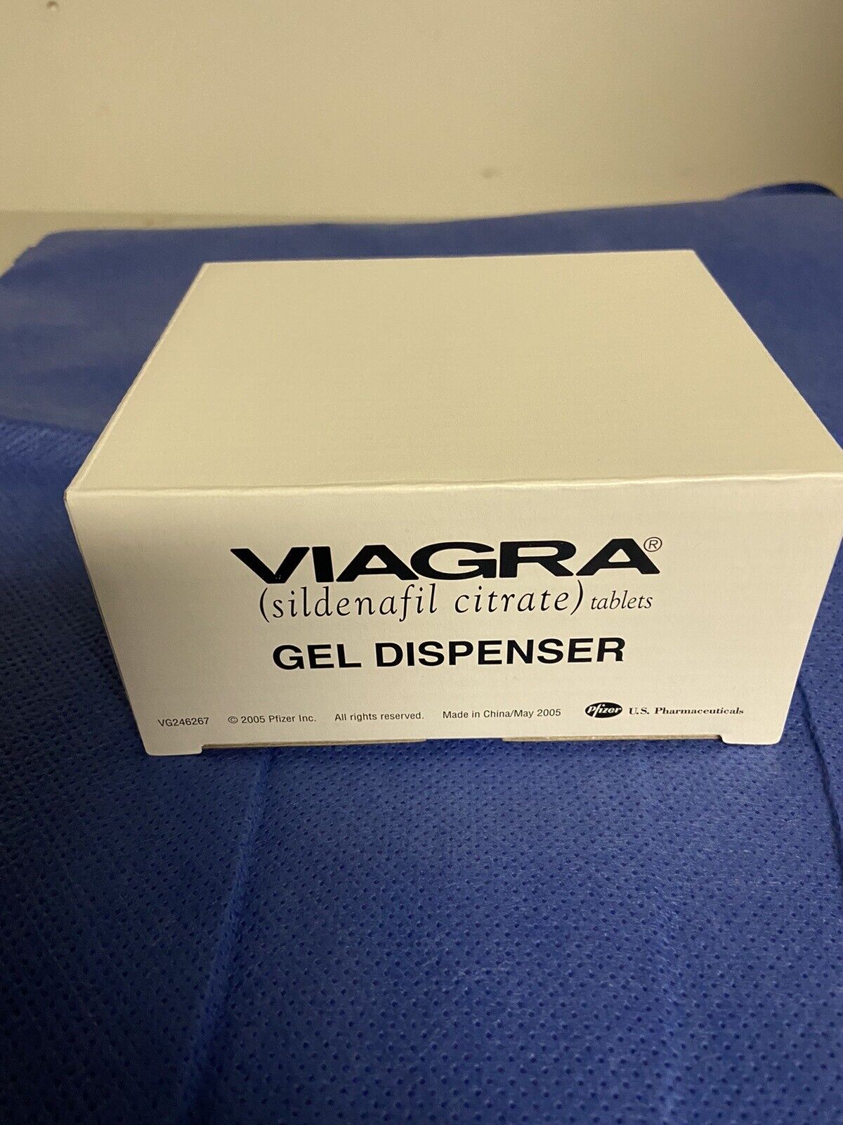 VINTAGE VIAGRA - New In Box Refillable Soap Pump Novelty Dispenser Pfizer