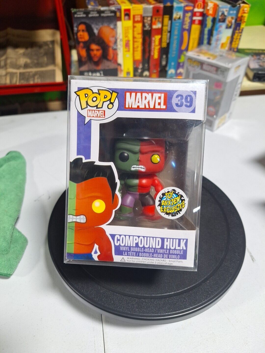 MINTY Funko Pop Compound Hulk #39 Marvel Toy Anxiety Exclusive With Protector 