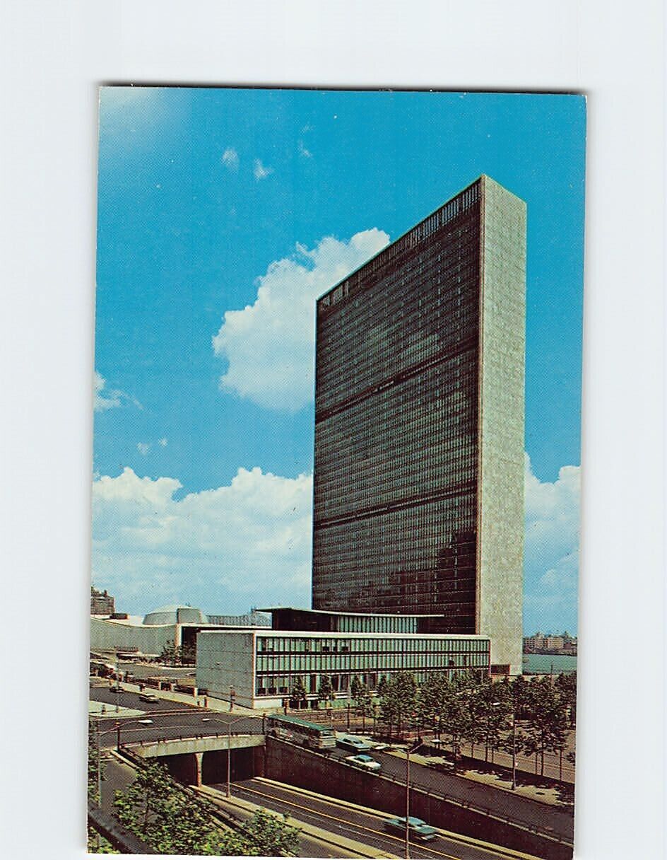 Postcard United Nations Headquarters New York City New York USA