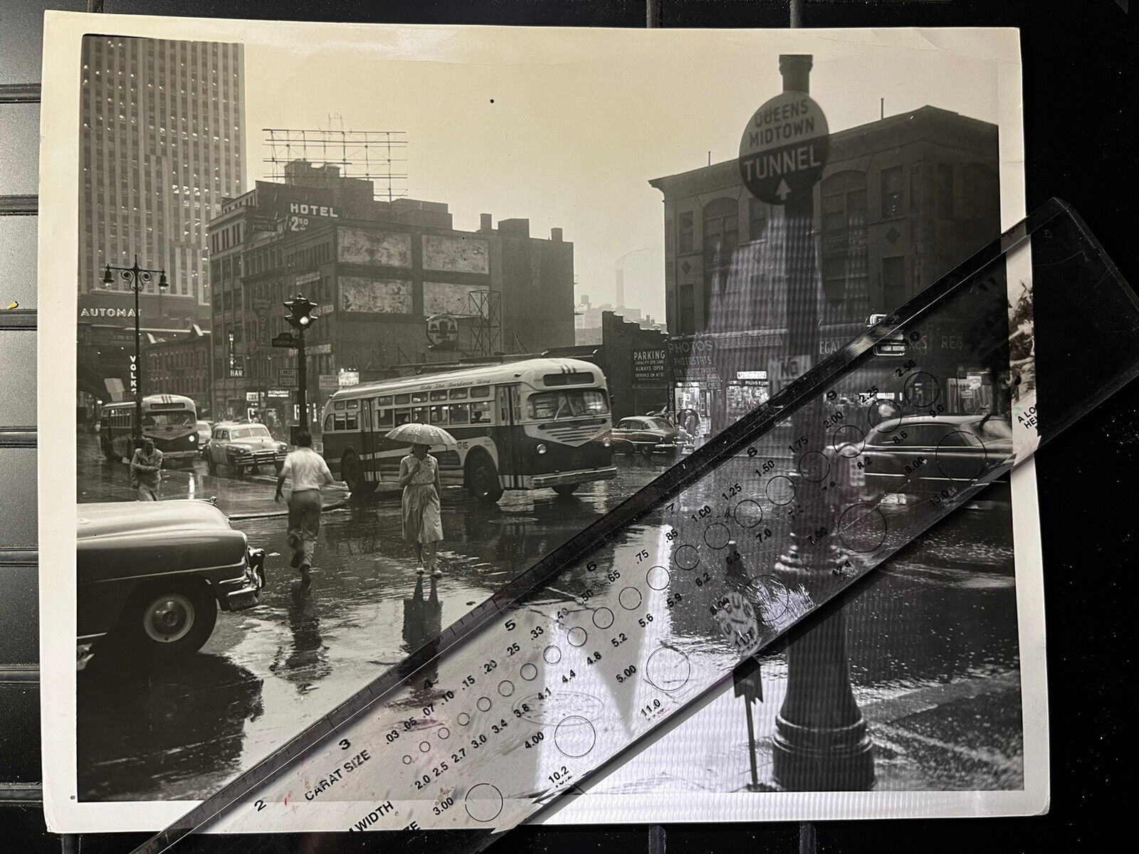 1953 NYC NYT ORIGINAL PRESS Art PHOTO City Rain AUTOMAT REGAL HOTEL BUS STORES