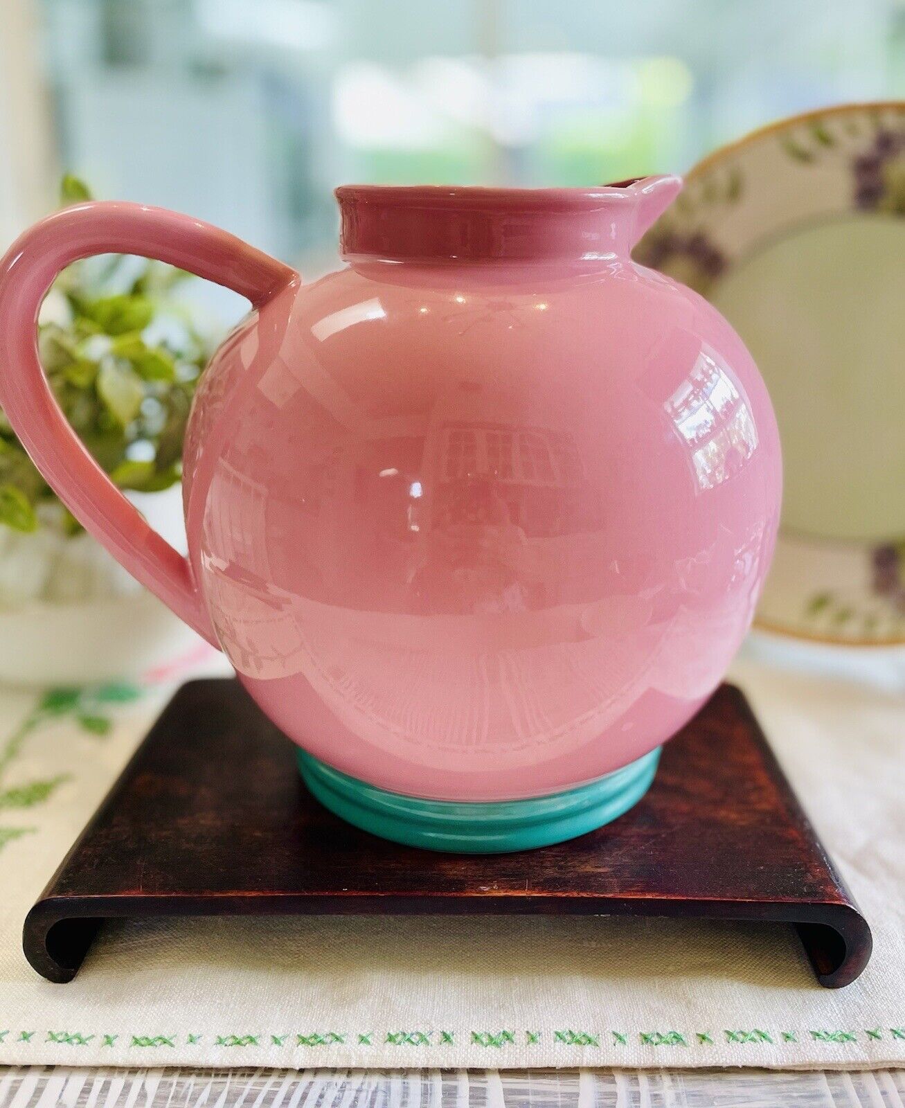 Fatbelly Pitcher Lindt-Stymeist COLORWAYS PATTERN 2.5 Quart Pink Turquoise Trim