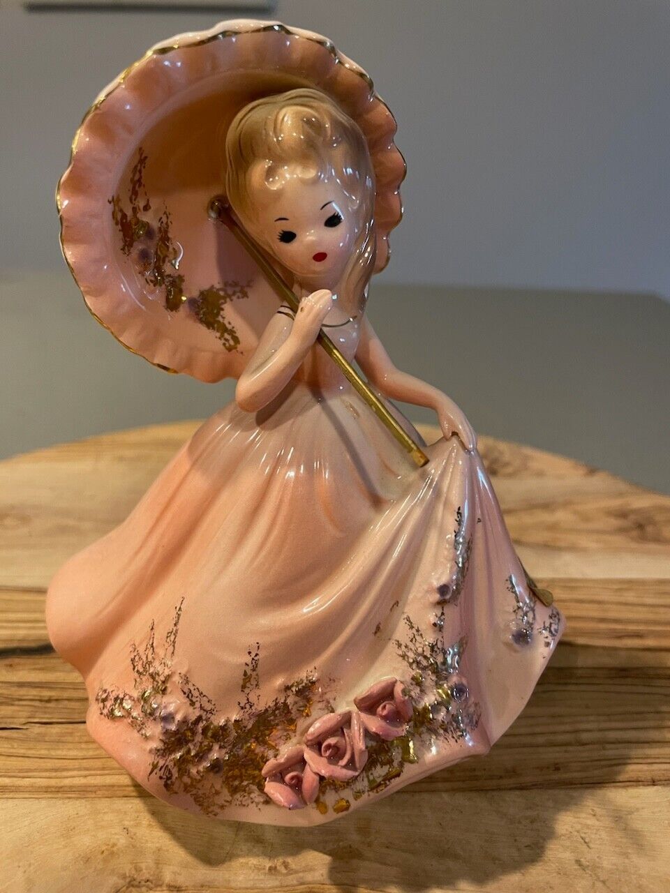 Rare Antique Josef Originals Porcelain Young Lady In Peach Holding Parasol, EUC 