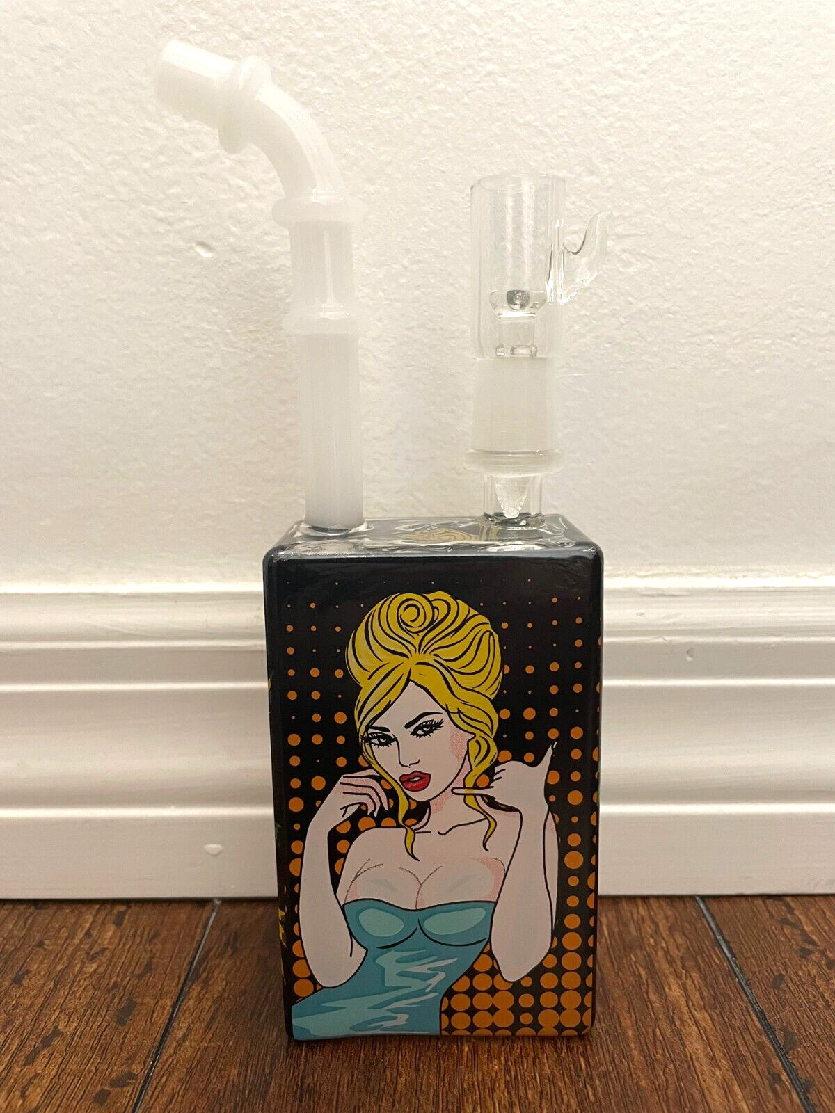 7.5” Premium Glass Water Pipe Juice Box Blondie Call Me