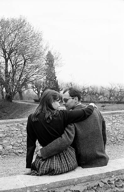 Jean-Luc Godard Anna Karina at Jean-Claude Brialy in Monthion 1960 OLD PHOTO 2