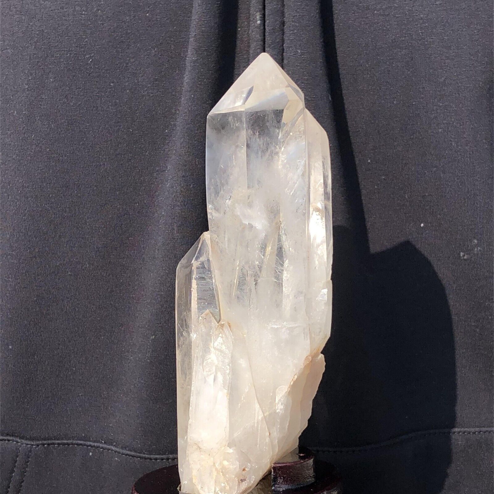 590g Natural Transparent White Crystal Obelisk Quartz Cluster Mineral Specimen