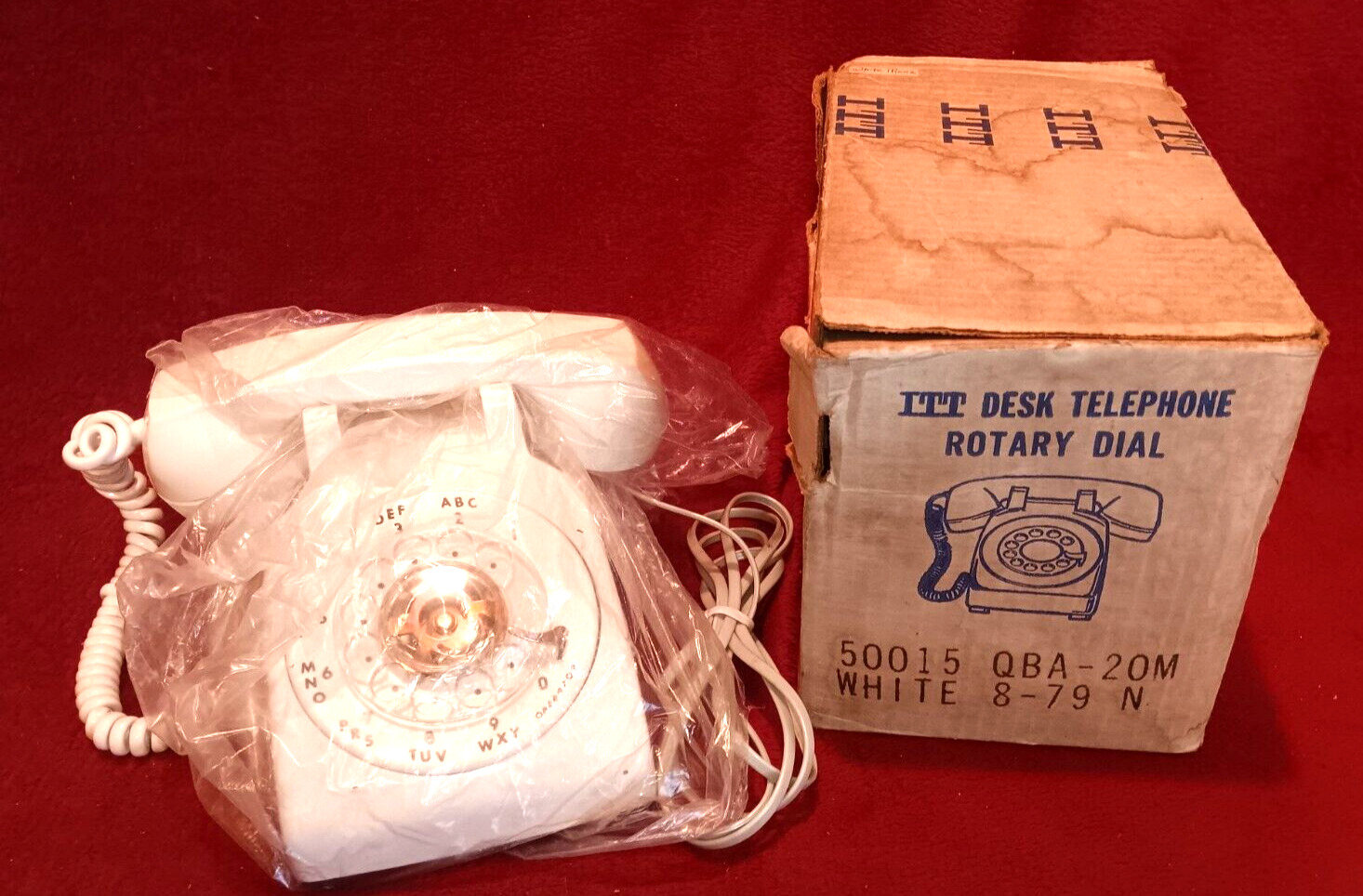 Vintage ITT Desk Telephone Rotary Dial NEW Open Box White 50015 QBA-20M 8-79