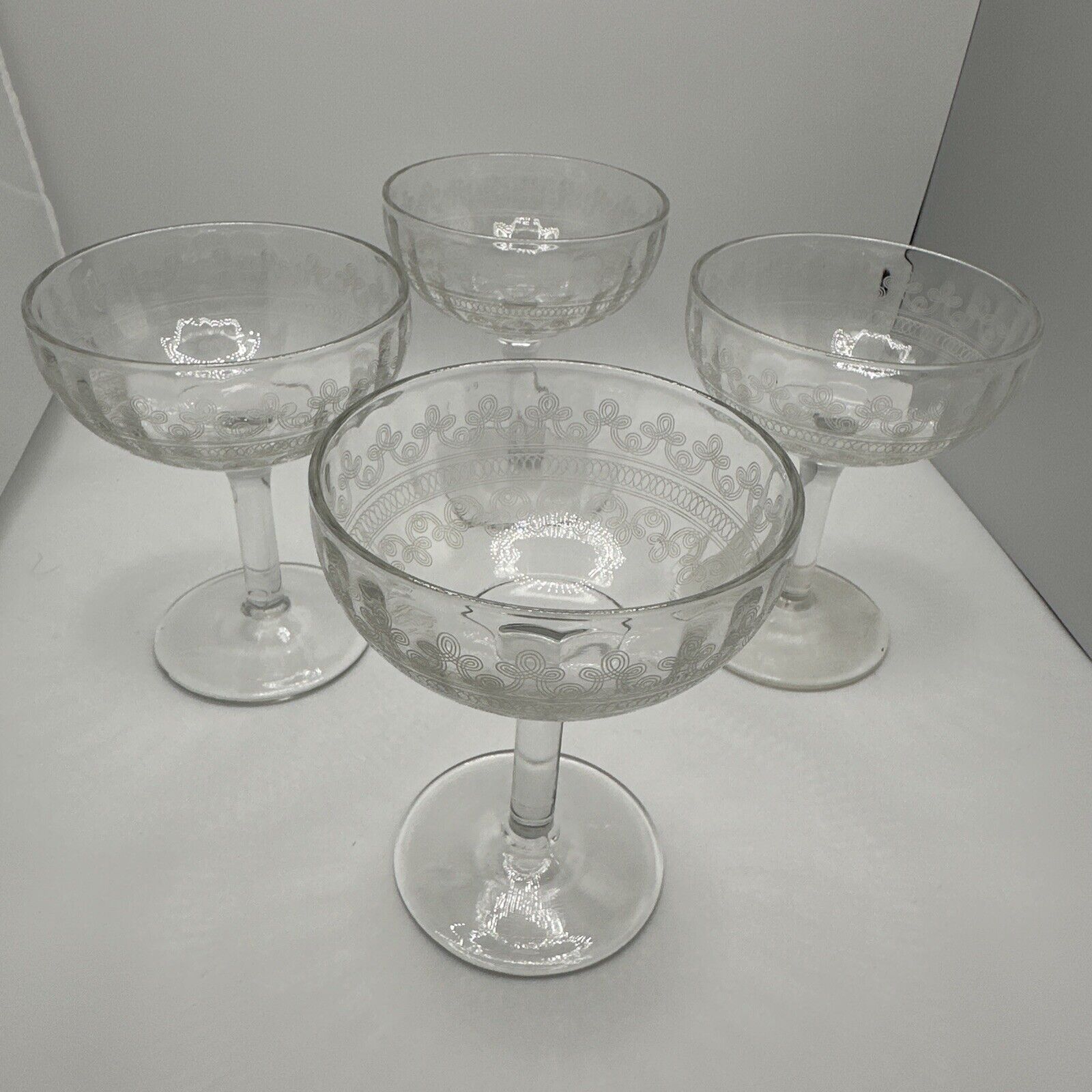 Qty 4 Fostoria Elegant Cloverleaf Etched Champagne Wine Martini Glasses Vintage