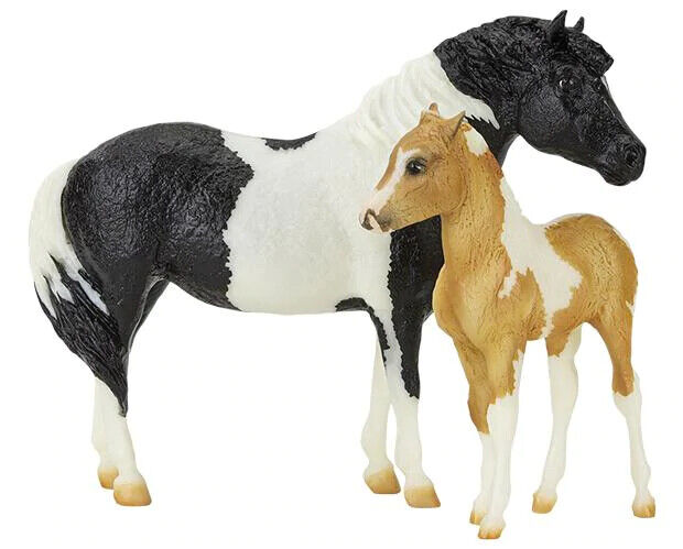 Breyer NEW * The Phantom and Misty Gift Set * 1863 Traditional Model Horse