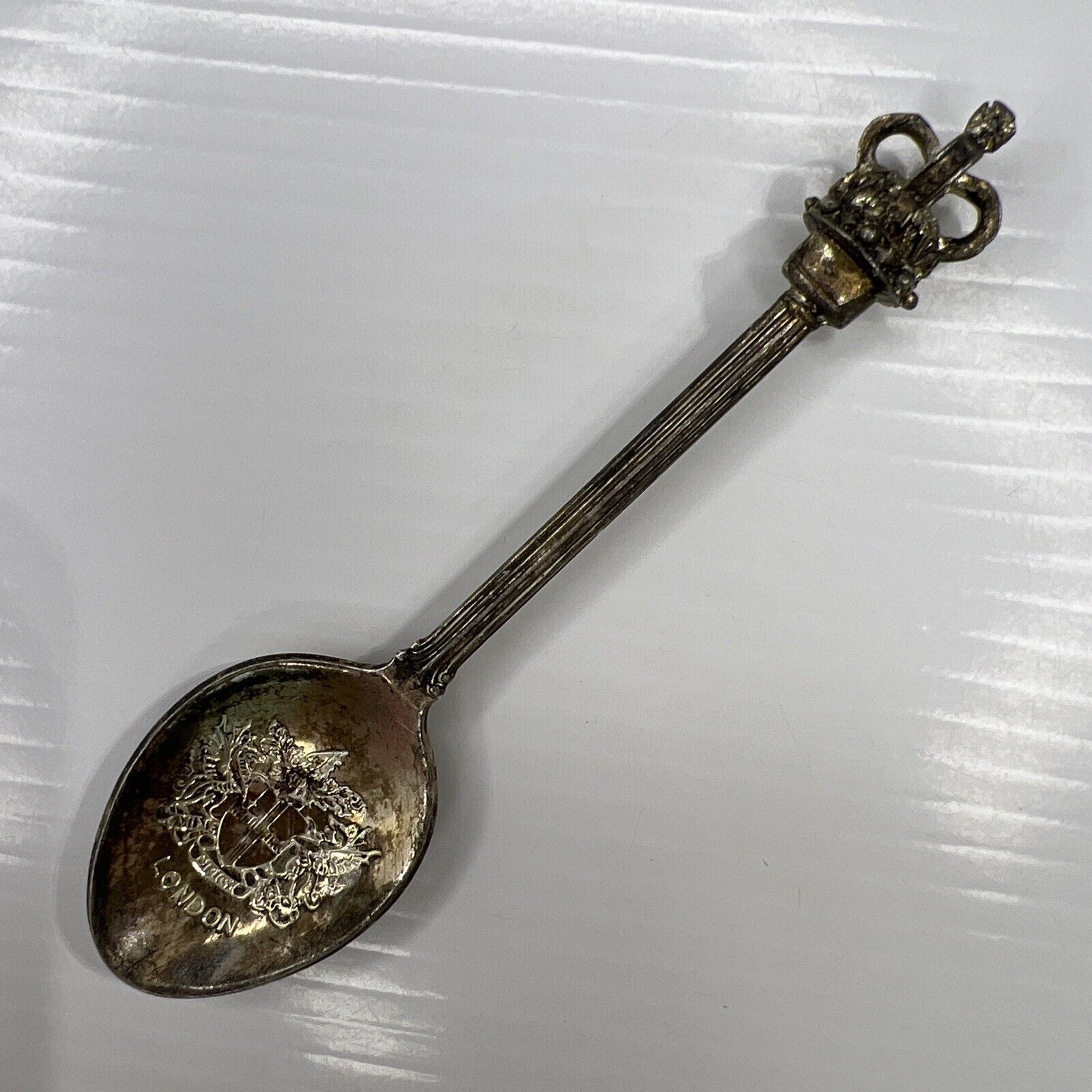 WAPW Great Britain Silver Plate Crown Etched Crest Travel Vintage Souvenir Spoon