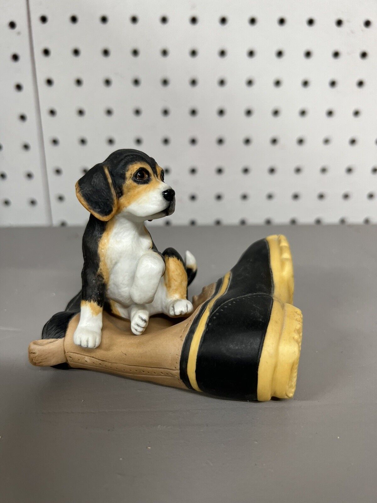 Princeton Gallery TO THE RESCUE Take Me Along Beagle Puppy On The Boot 1990