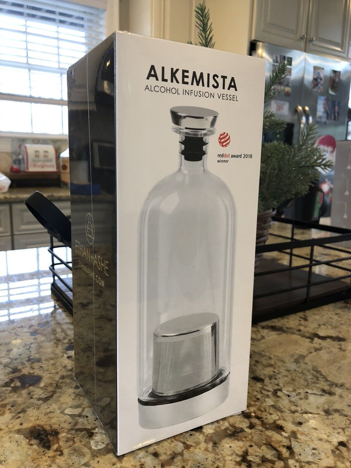 Ethan Ashe Alkemista Alcohol Infusion Vessel For Infused Cocktails