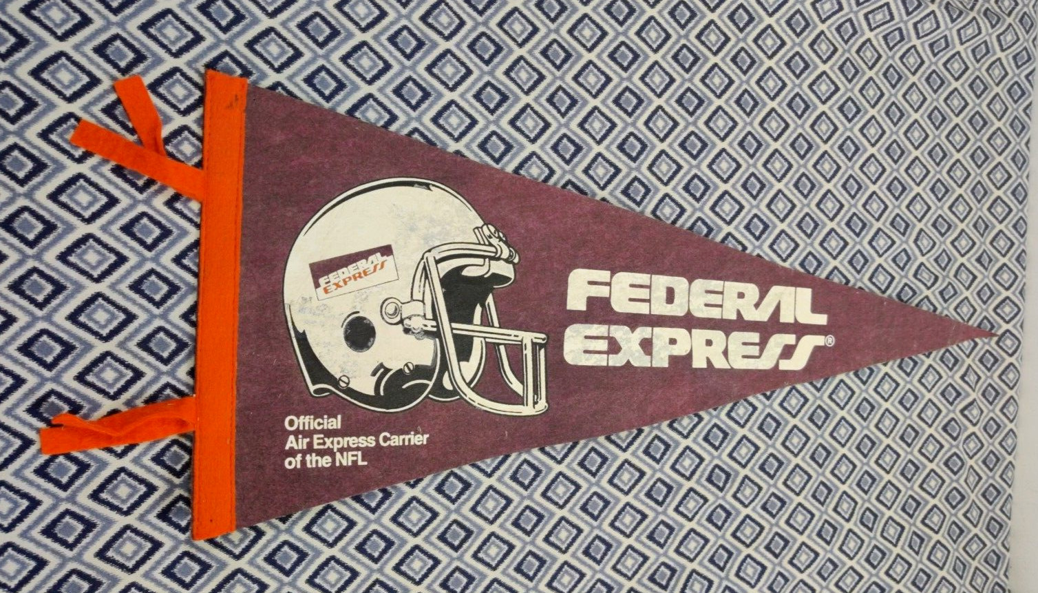 Vintage Fedex FEREDRAL EXPRESS Pennant Logo NFL