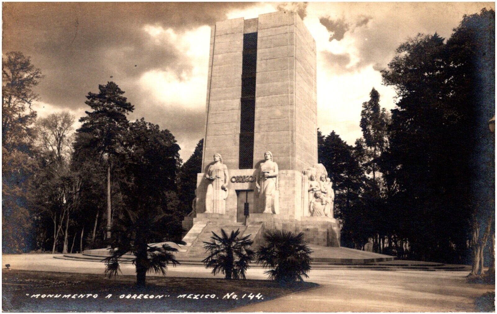 Monument to Alvaro Obregon La Bombilla Park Mexico City 1940s RPPC Postcard