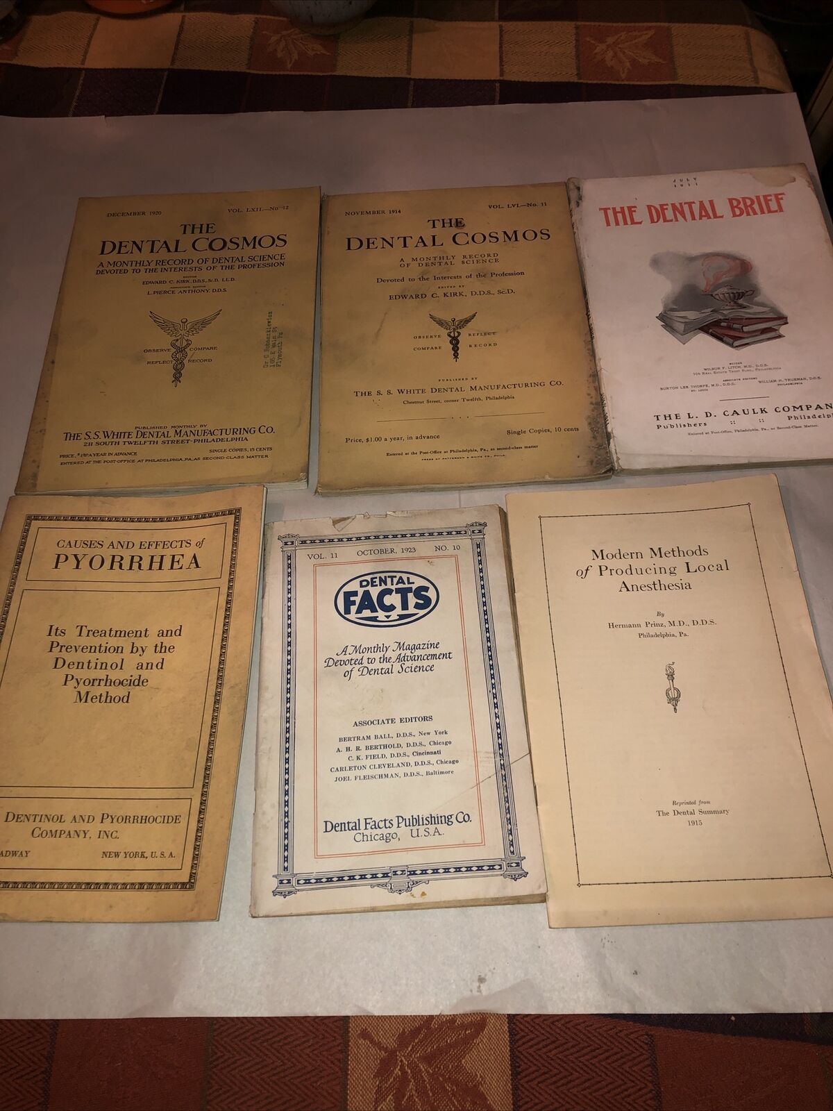 vintage Dental school booklets  1911-1923 6 Booklets