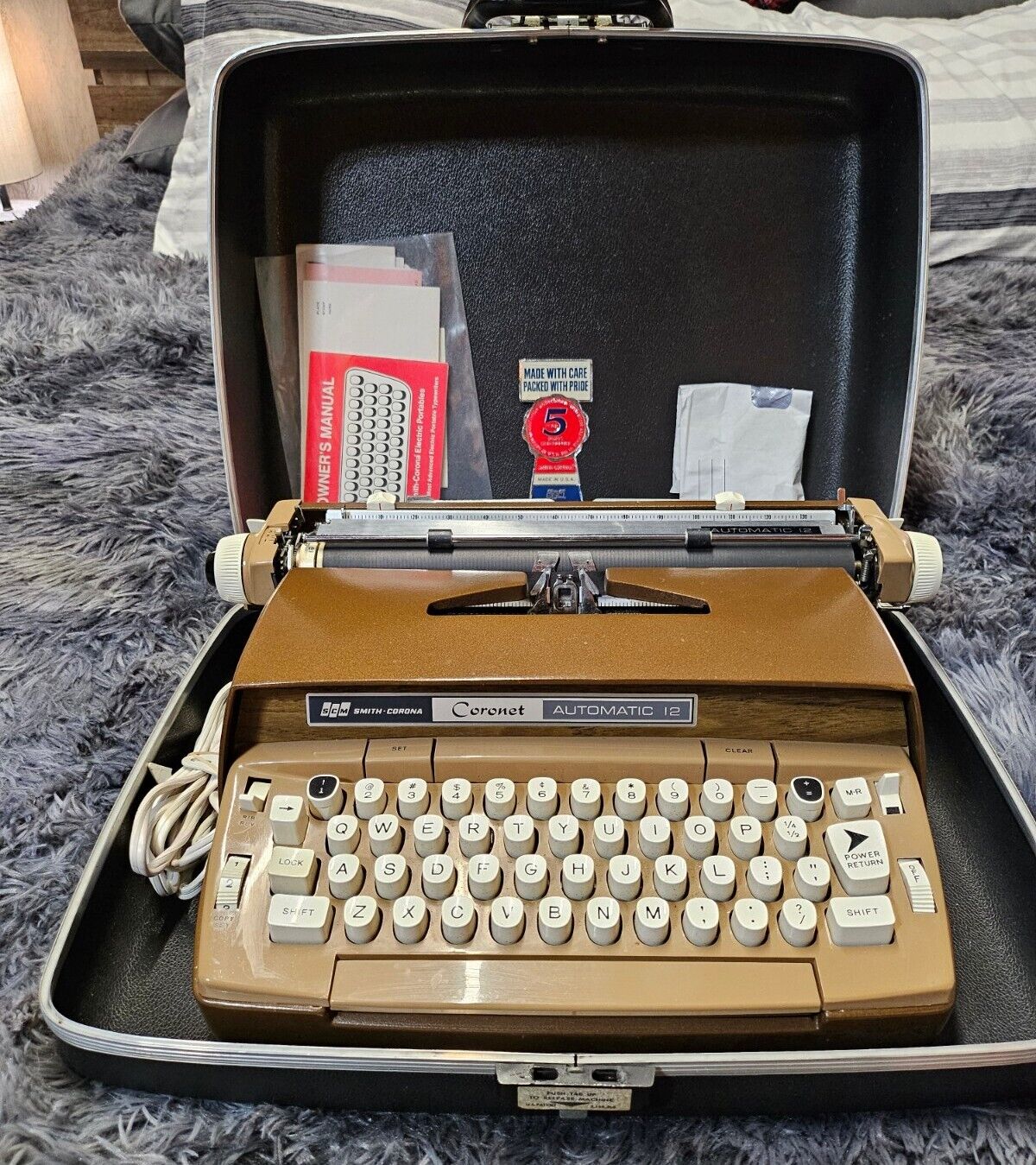 Vintage  Smith Corona Coronet Automatic 12 Portable Electric Typewriter Works