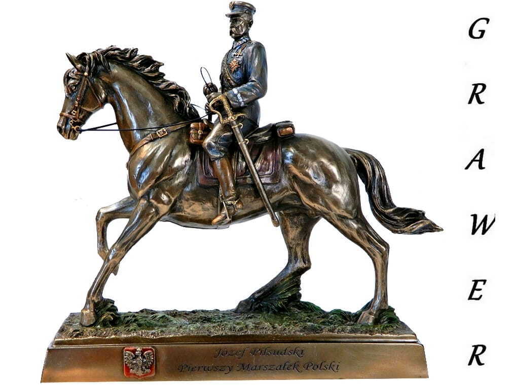 The figure of Marshal Józef Piłsudski on aHhorse The Chief of Poland 10.5in