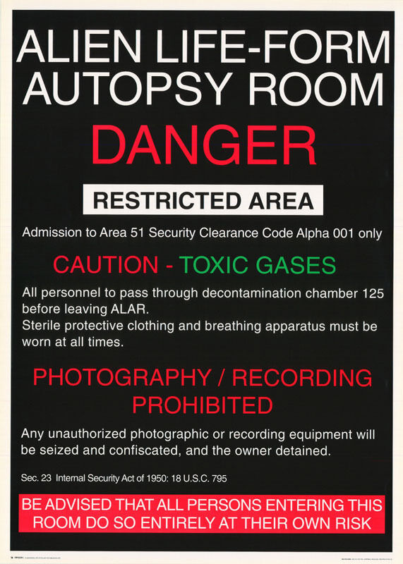 POSTER:   ALIEN  LIFE-FORM AUTOPSY ROOM -     #FPO391    LW5 B