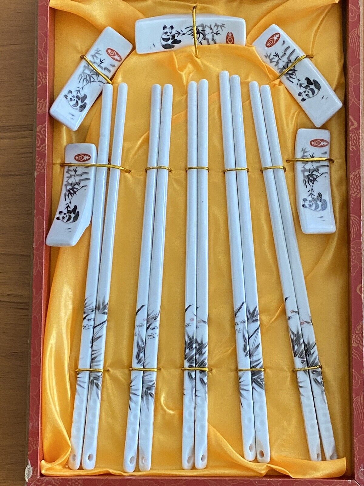 Chinese Porcelain chopsticks & Holders Panda & Bamboo Design In wooden box Vtg