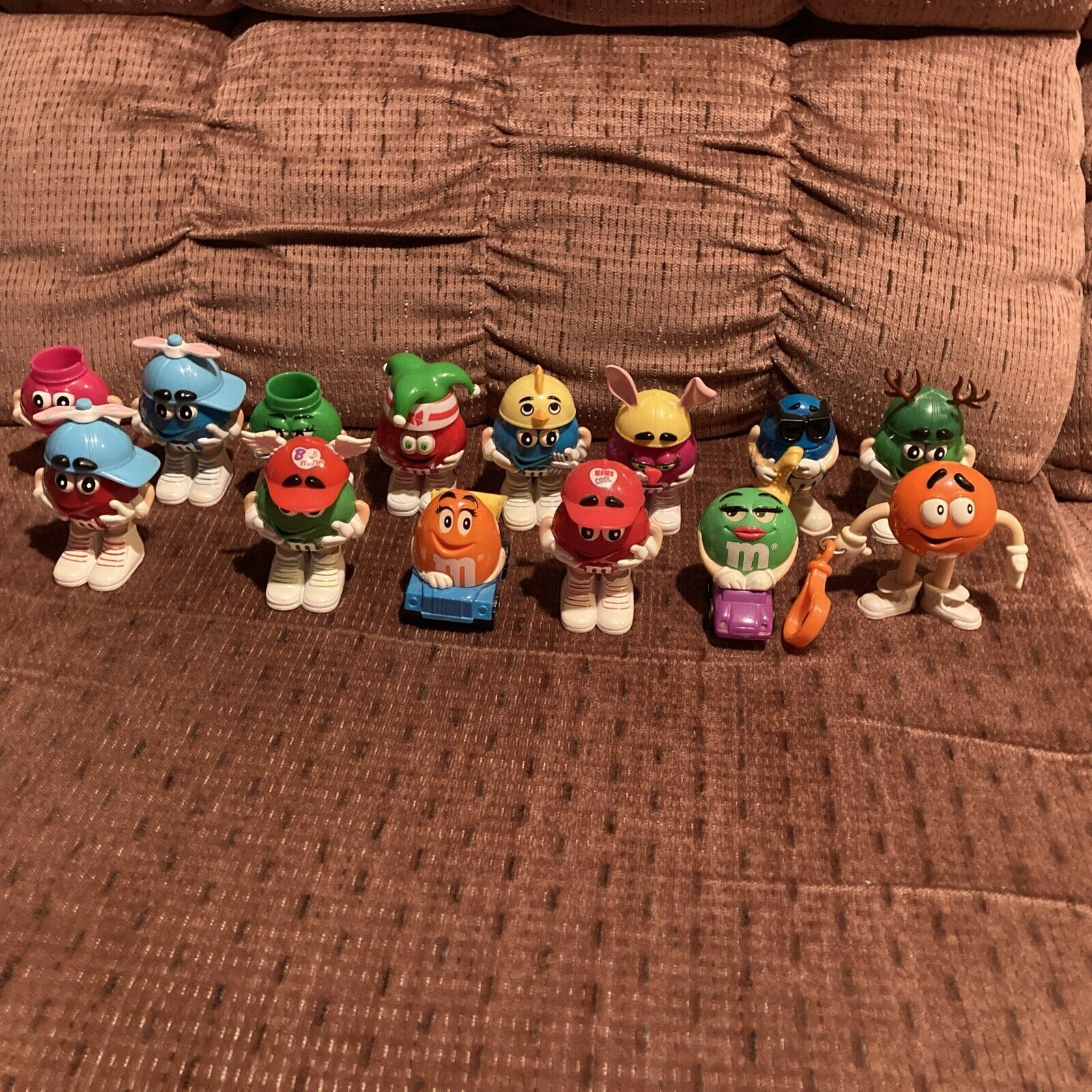 VINTAGE Mars M & M\'s Series Lot Set of 25+ Characters, Large Red Dispenser