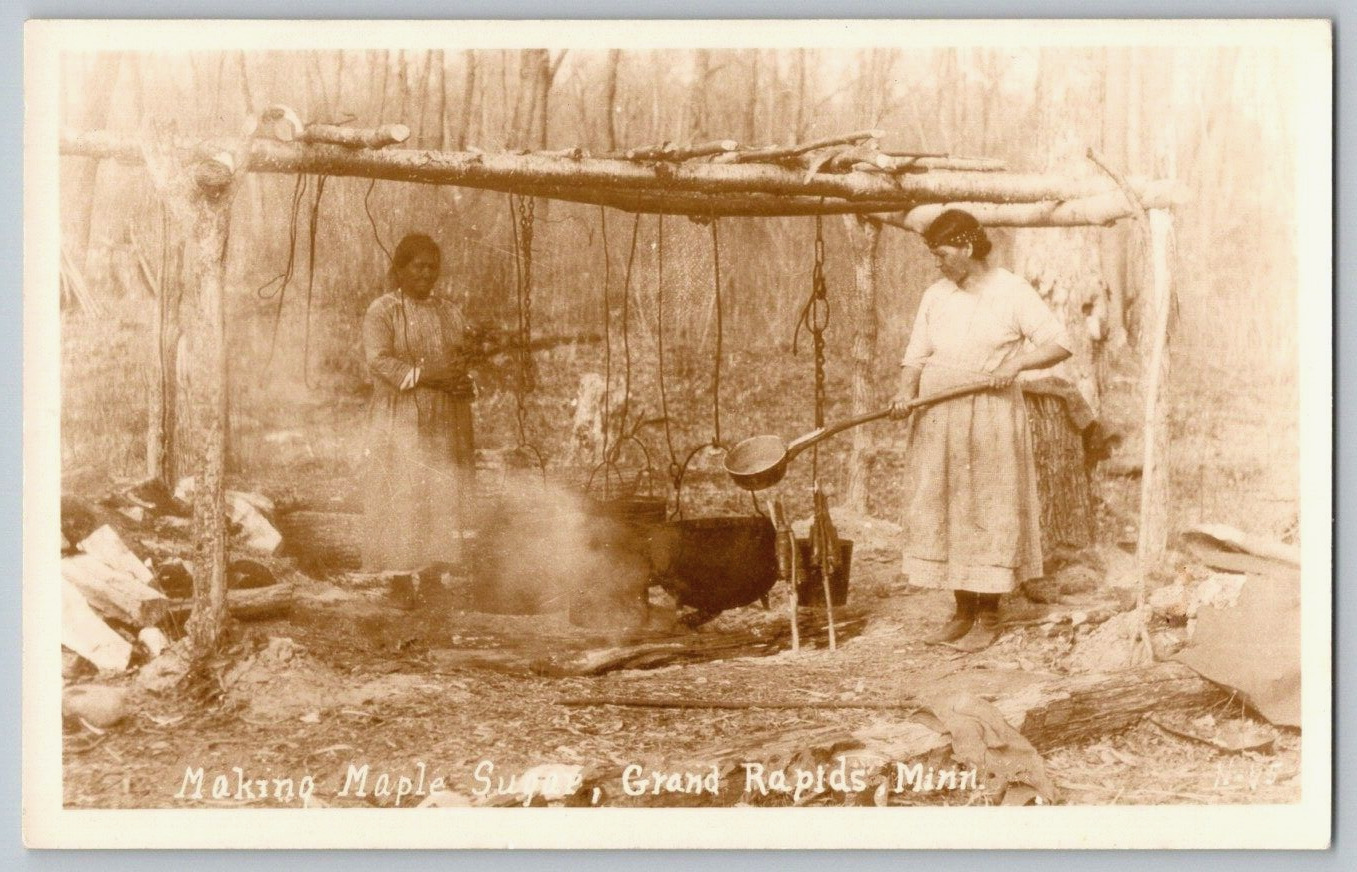 RPPC Postcard~ Chippewa Native Women Making Maple Syrup~ Grand Rapids, MN