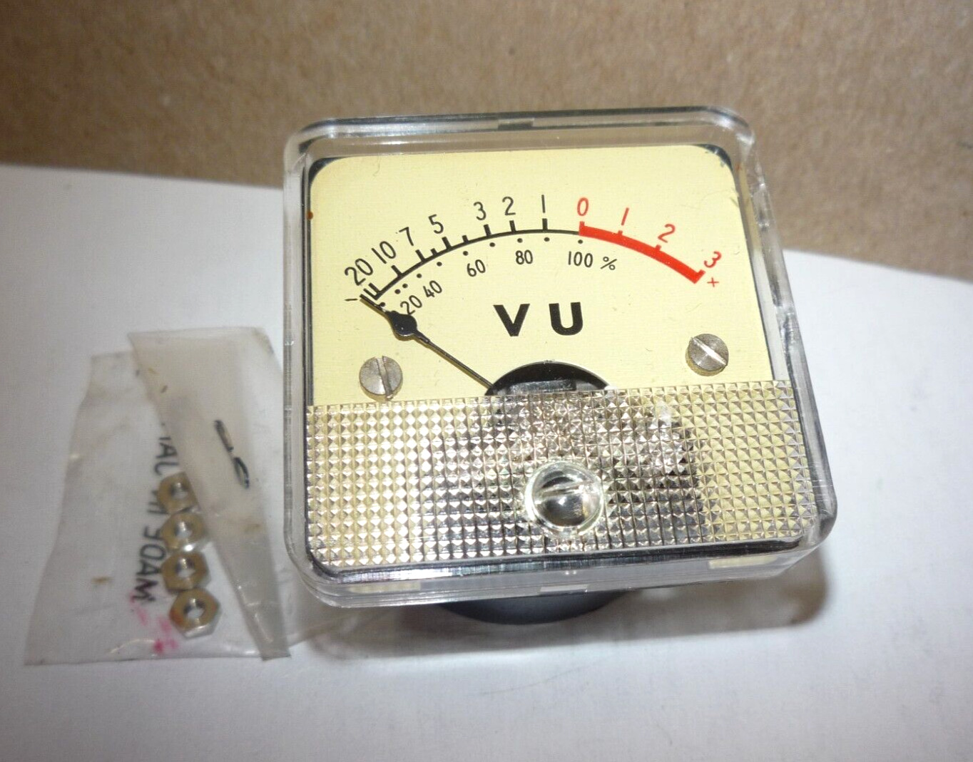VINTAGE VU METER FROM AUDIO RADIO STEREO SHOP - NOS - MINTY