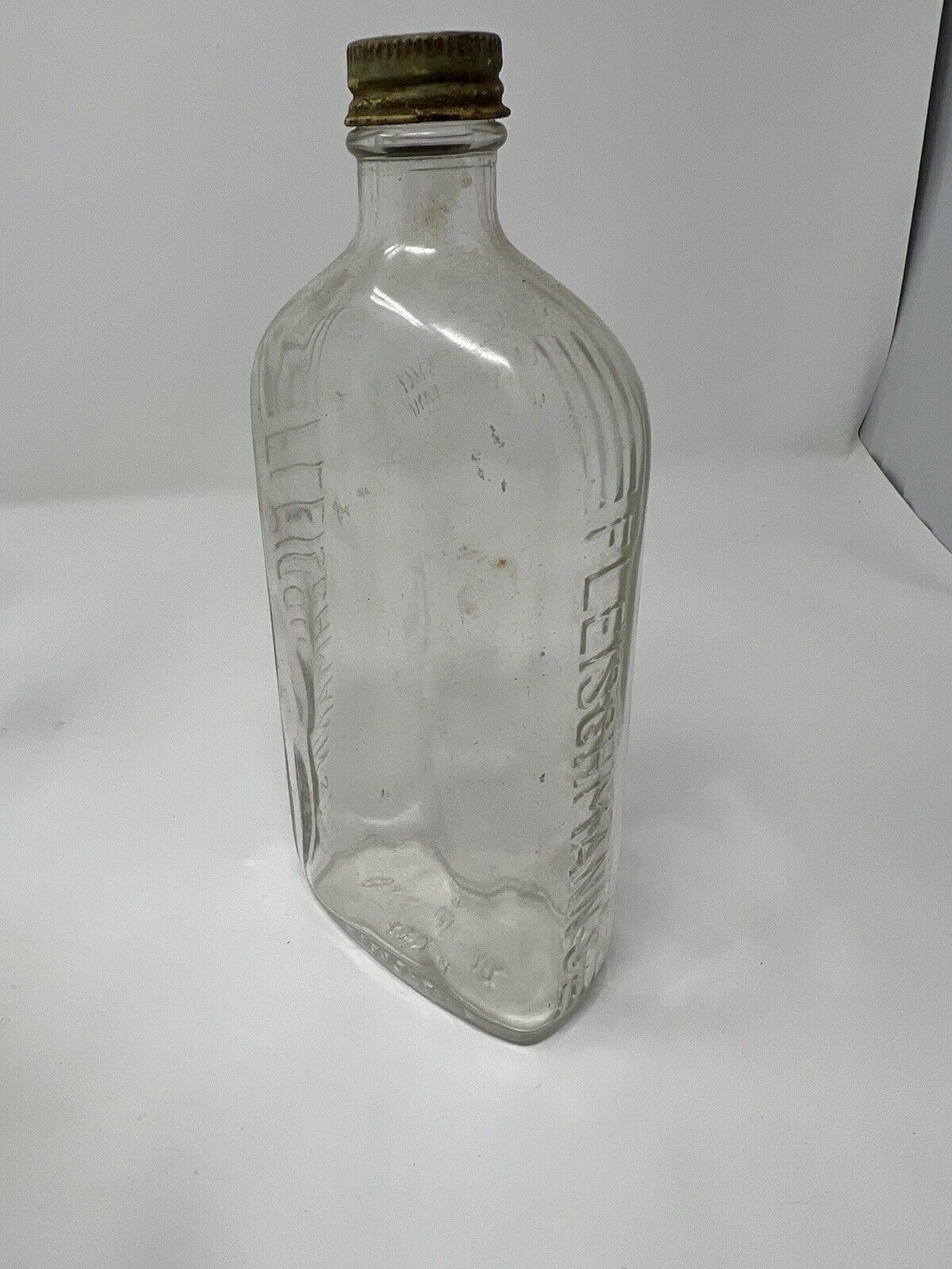 Vintage Embossed Fleischmann’s Gin Liquor Bottle 1930s Clear Threaded Top Nice