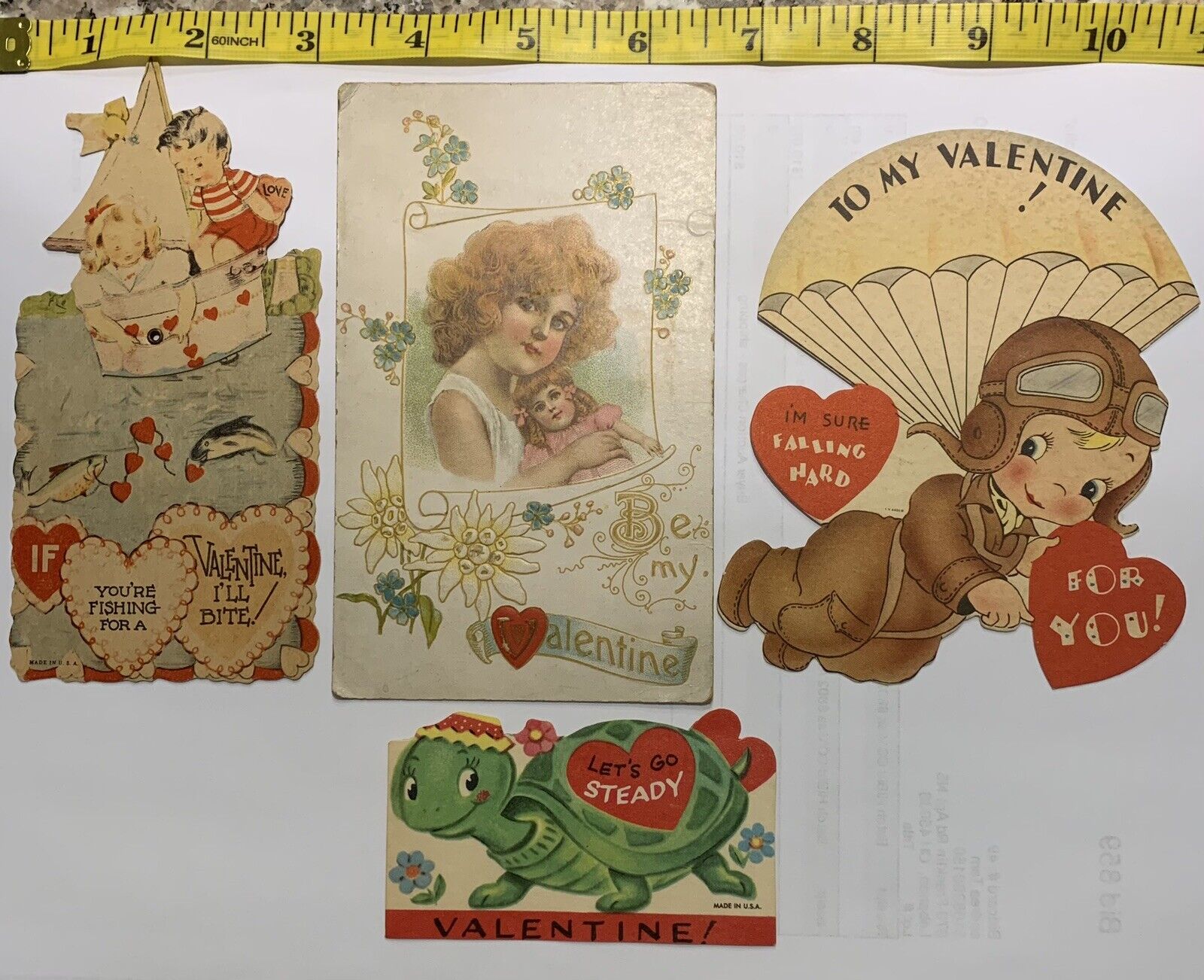 Lot of 4 Vintage Valentine\'s Day Cards 1 Mechanical Die Cut