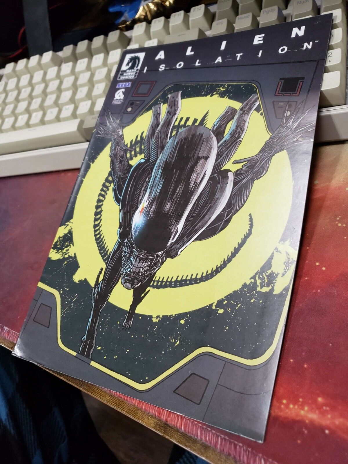 SDCC Alien Isolation Comic Book by Dan Abnett. Video Game Promo 2014