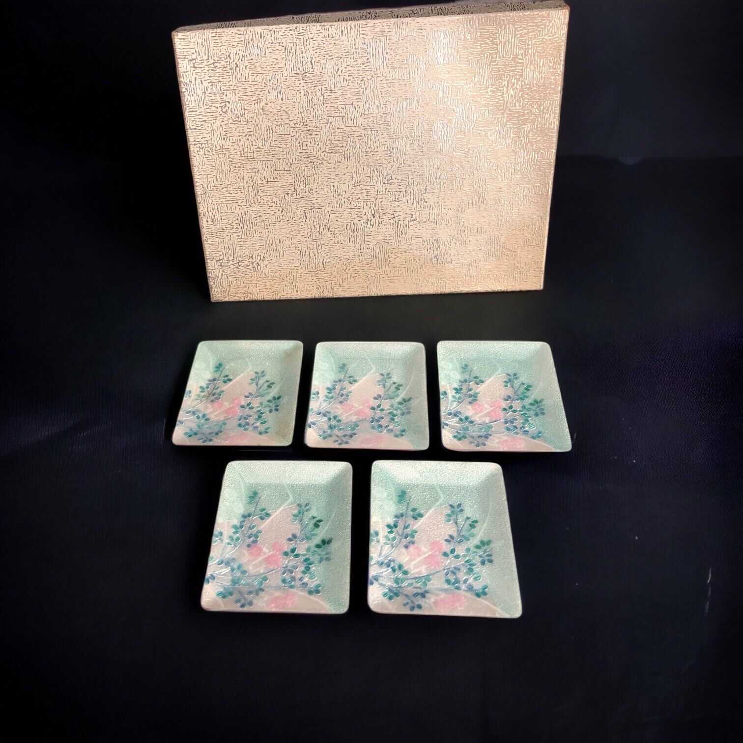 Japanese Sushi Plate Set With Box Pink and Blue Floral Glass Enamelware