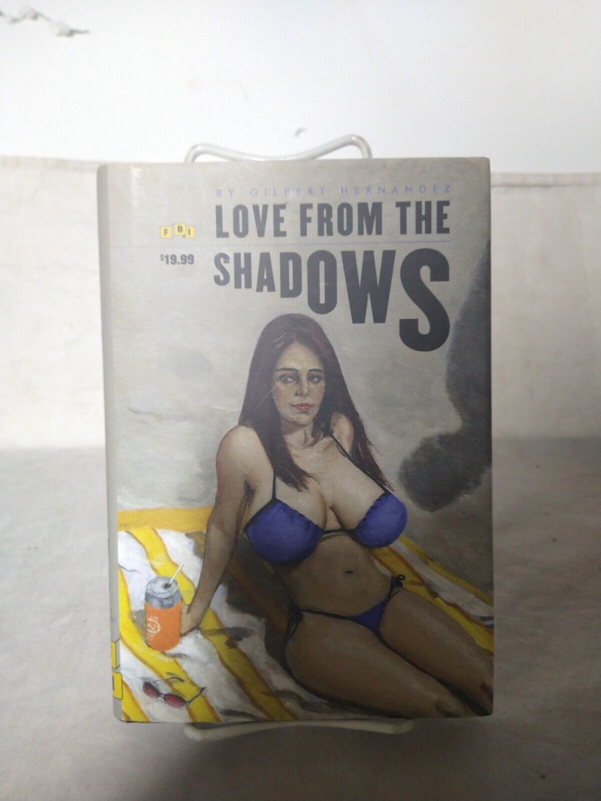 Love from the Shadows Hardcover Gilbert Hernandez Fantagraphics Books