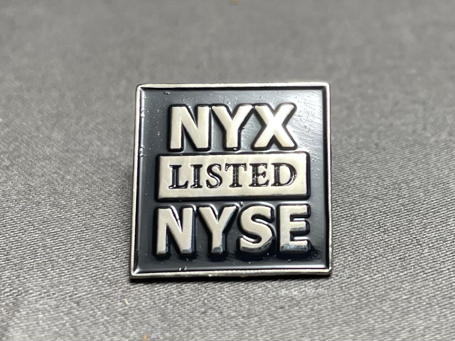 Vintage 2006 NYX Listed NYSE Limited Edition Pin