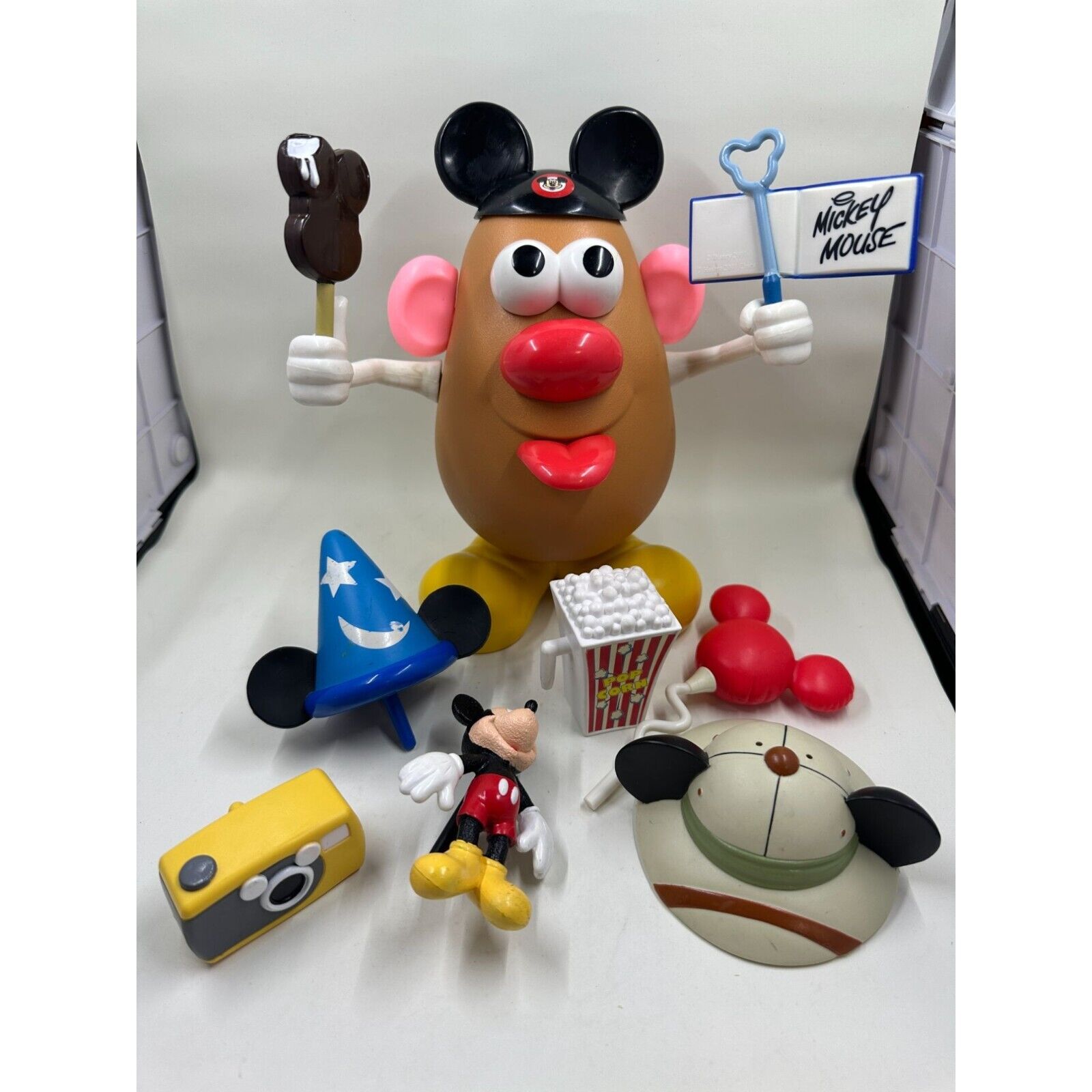 2001 2003 2005 Mr. Potato Head Walt Disney World Parks Hasbro Playskool Mickey